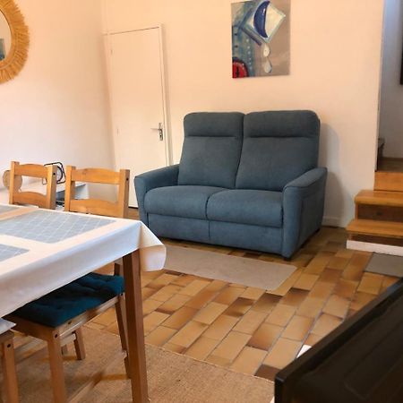 Petite Maison Avec Terrasse Jurançon Exteriör bild